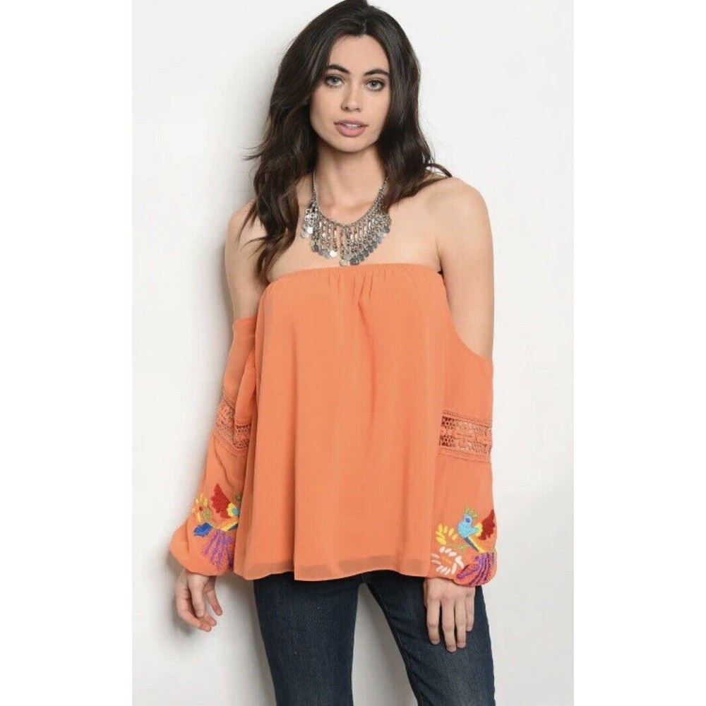 VaVa by Joy Han Women's Size Medium Off The Shoulder Floral Bird Embroidered Top